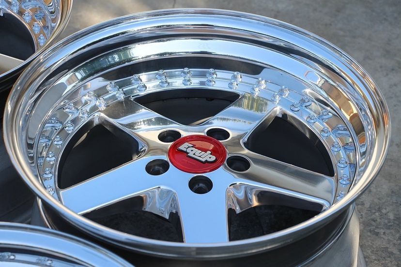 Work Equip 05 Wheels | "18x10.5 ET +29/+33 - O Disk | Anodized Chrome - Image 3