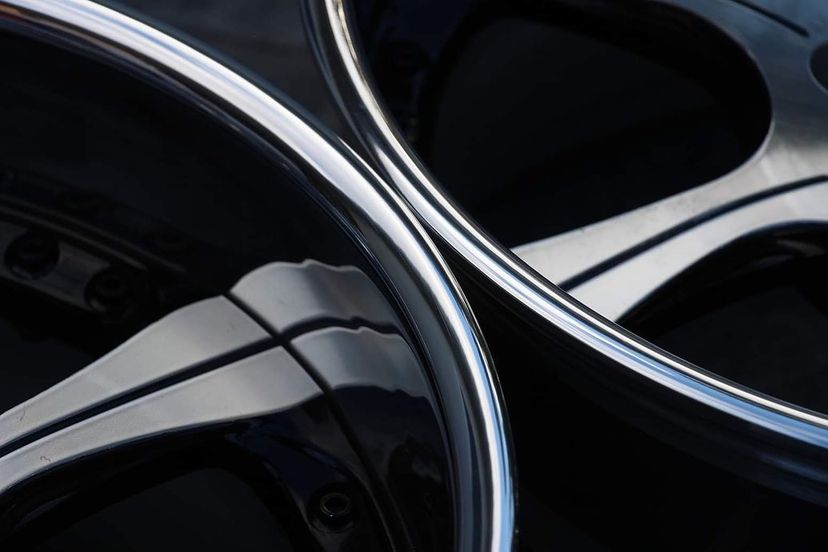 Leon Hardiritt Herzog Wheels | "18x9.5 ET +28 - Med Disk | Raw Polish - Image 8