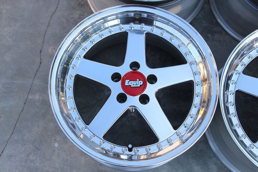 Work Equip 05 Wheels | "18x10.5 ET +29/+33 - O Disk | Anodized Chrome - Image 2