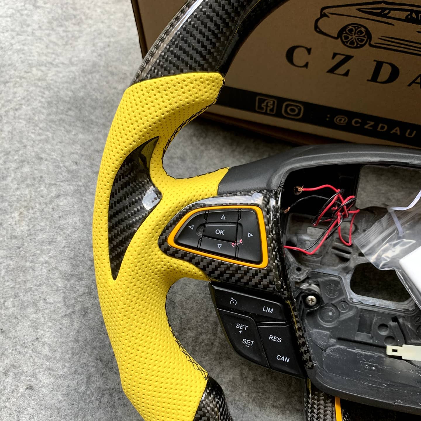 Ford Focus Steering Wheel - Image 2