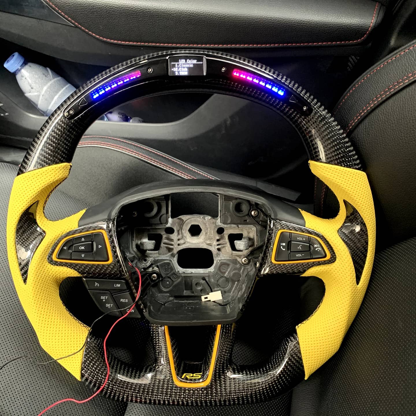 Ford Focus Steering Wheel