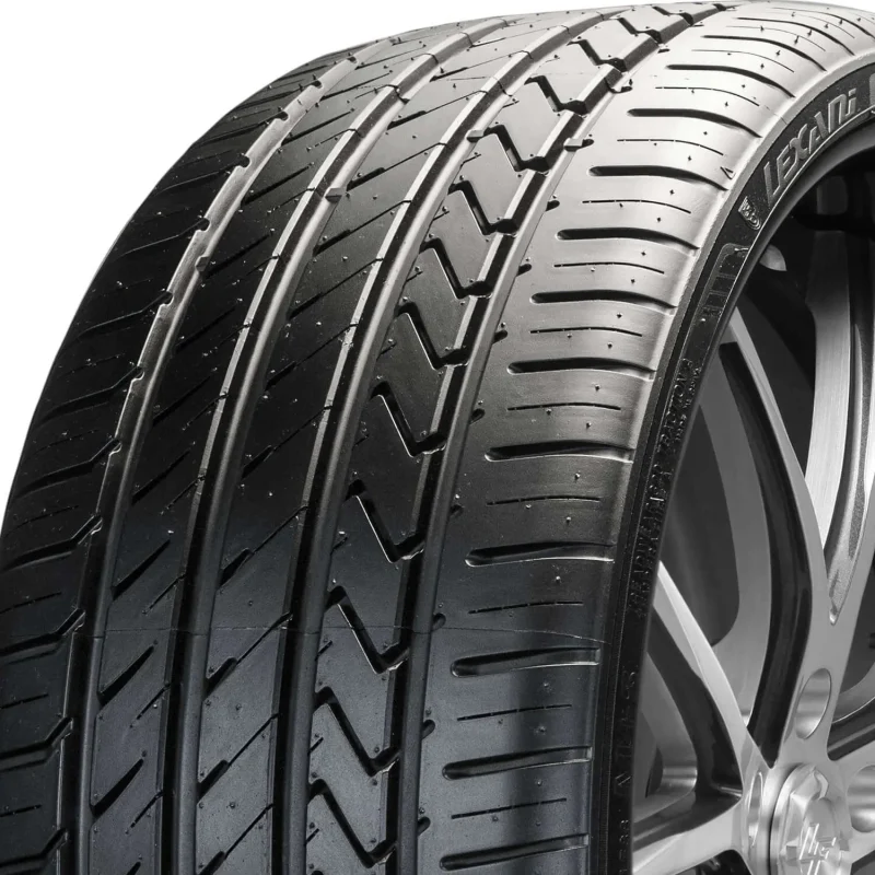 Lexani LX-Twenty 245/35ZR20 - Image 2
